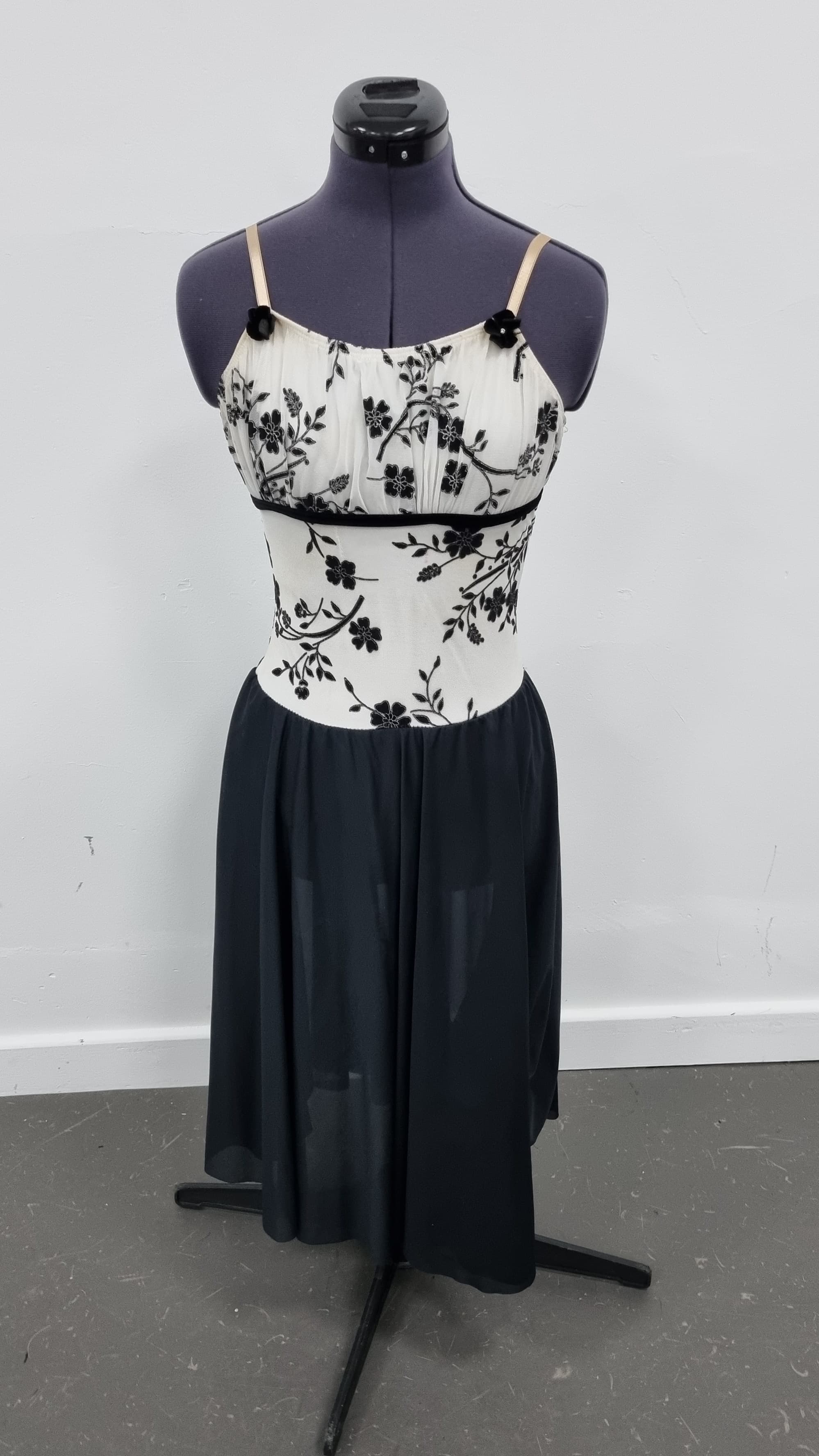 Floral White and Black Dresses thumbnail 3