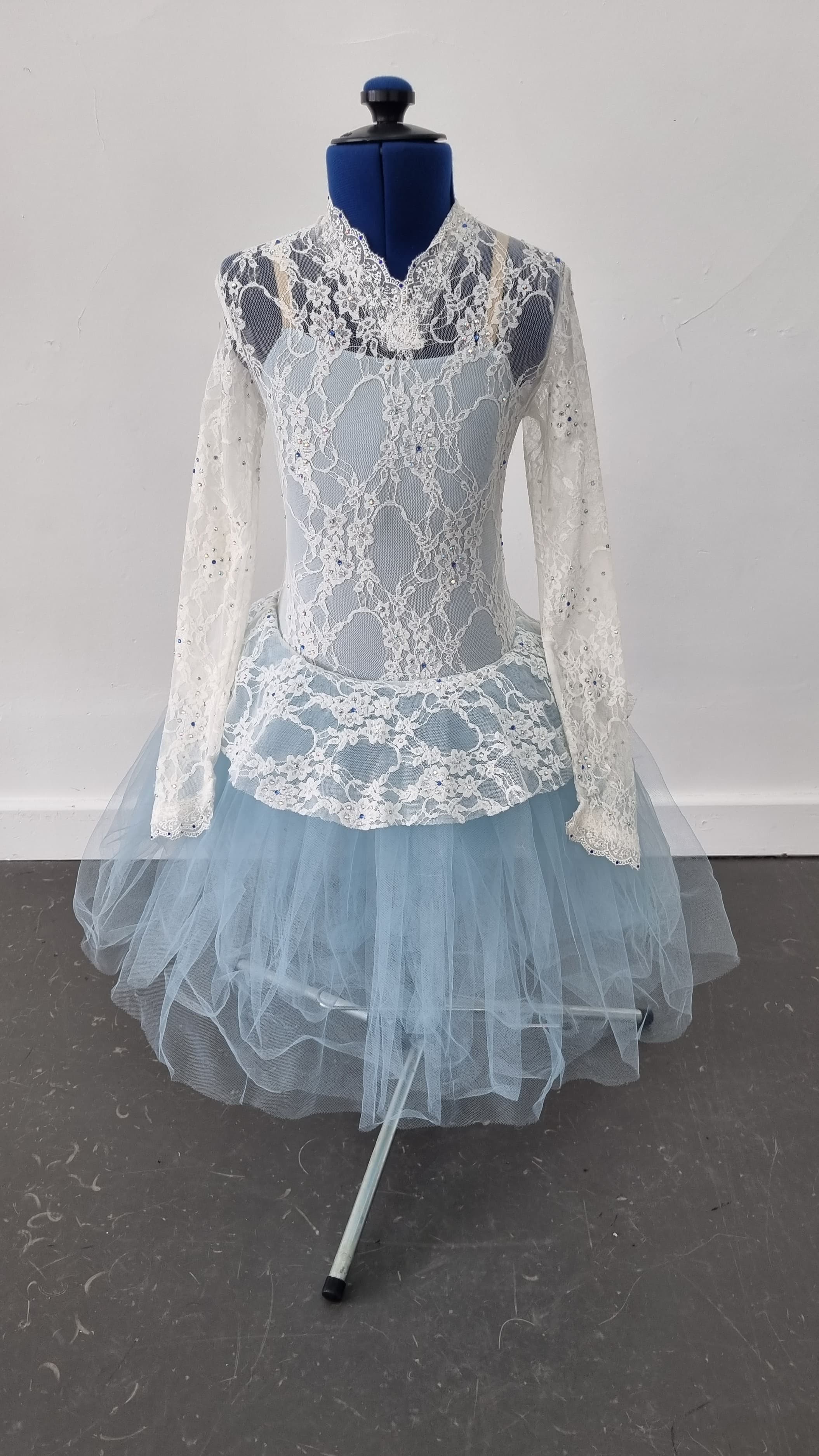 Lace Blue Romantic Tutu thumbnail 2