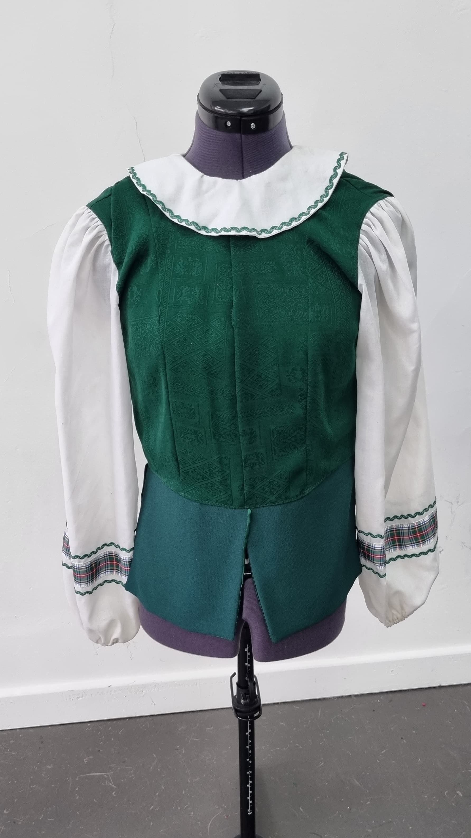 Villager Shirt with Puff sleeve  thumbnail 2