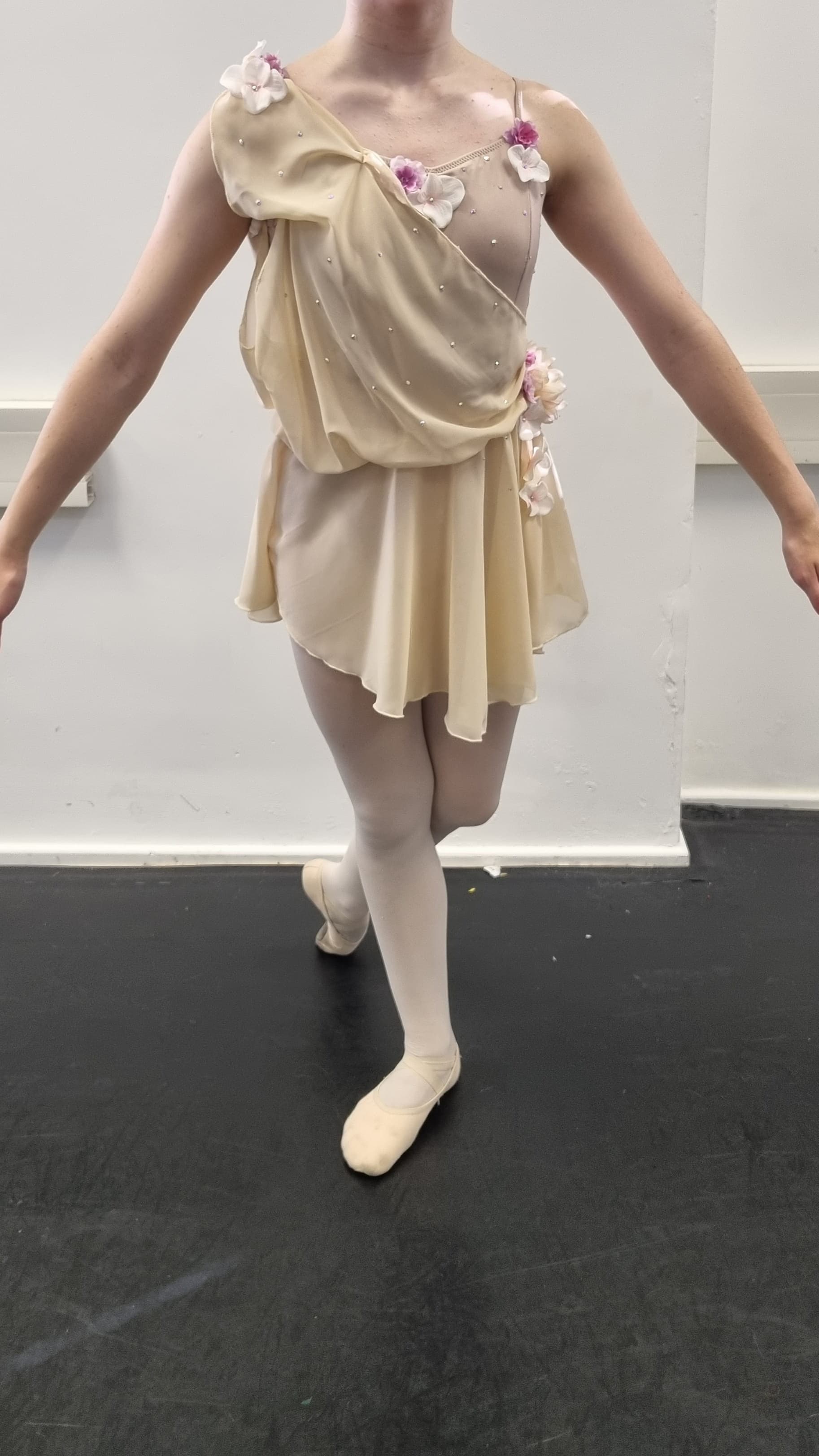 Don Quixote Floral Drape Dress  thumbnail 7
