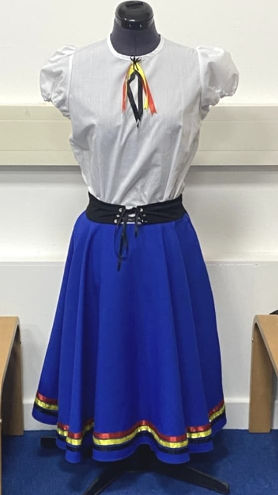 Villager Dress with Ribbon thumbnail 2