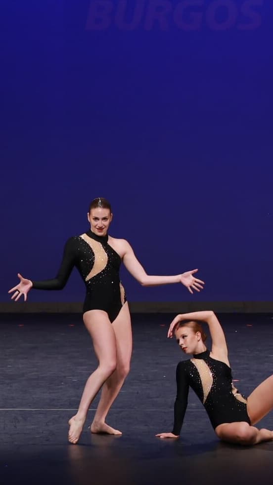 Black Car Black Leotard thumbnail 2