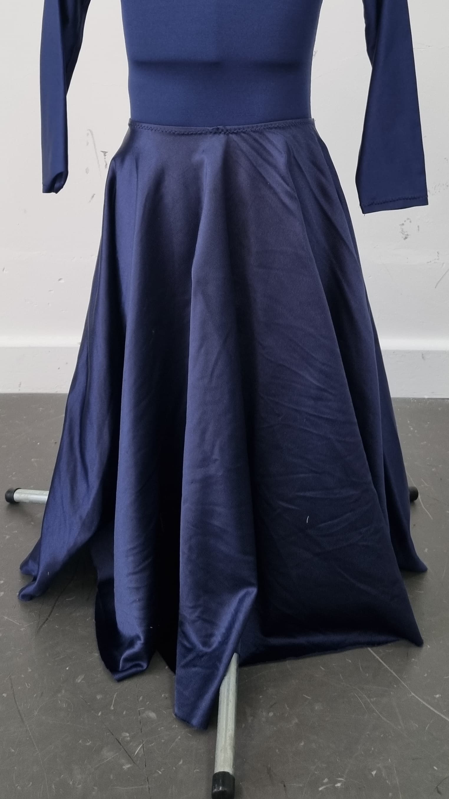 Navy Circle Skirt - Image 1