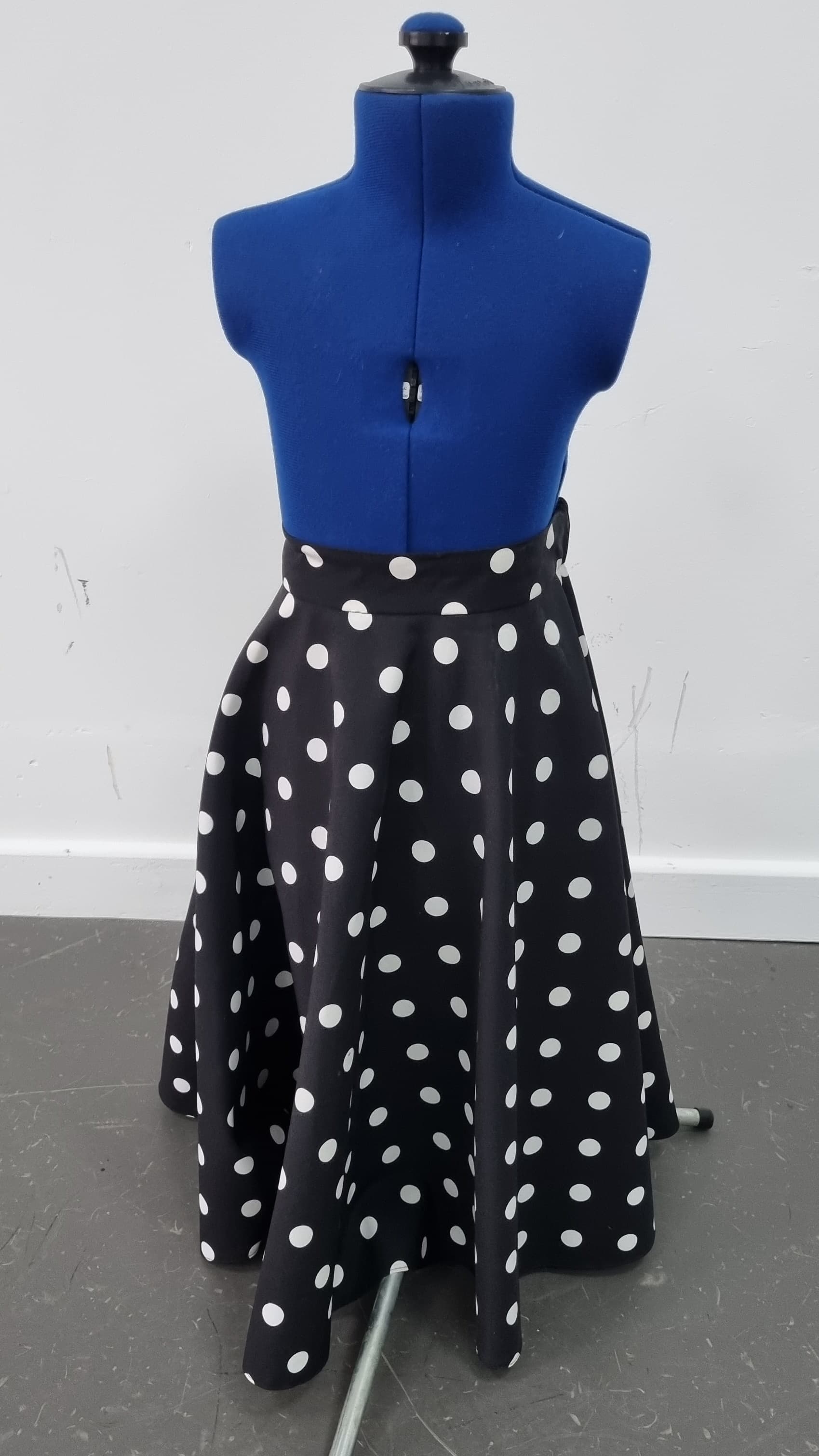 Rock n Roll Black Polka Dot Skirt - Image 1