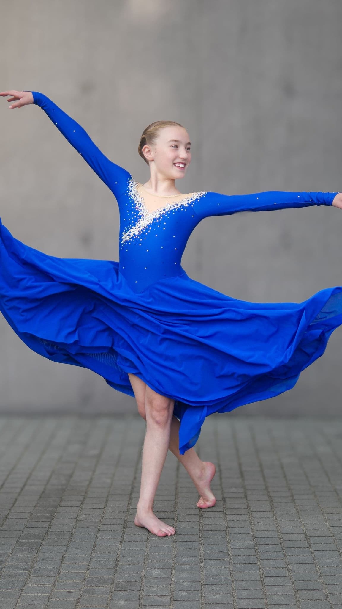 Danse Bacchanale Blue Long Sleeved Dress
